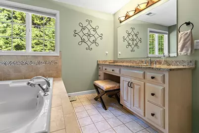 9 Douglas Dr, Mansfield, MA 02048 - Photo 24