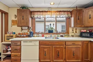 59-61 Presley St, Malden, MA 02148 - Photo 10
