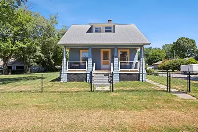 34 Ricard St, Seekonk, MA 02771 - Photo 1