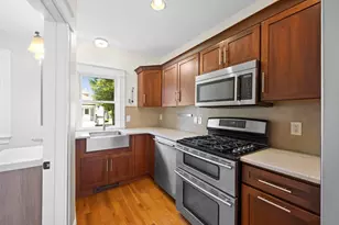 34 Ricard St, Seekonk, MA 02771 - Photo 8