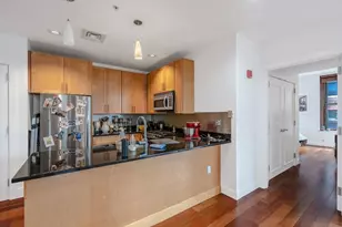 70 Lincoln St, Boston, MA 02111 - Photo 22