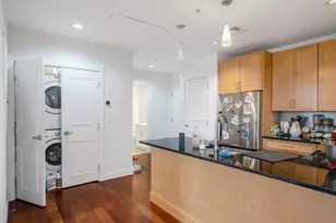 70 Lincoln St, Boston, MA 02111 - Photo 4