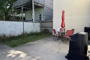 223 Trenton St, Boston, MA 02128 - Photo 12
