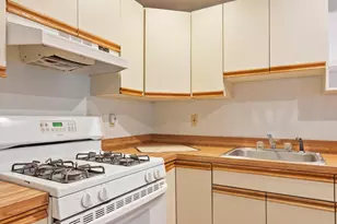 170 Townsend Ave, Lowell, MA 01854 - Photo 32