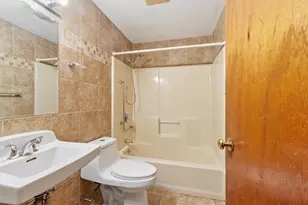 170 Townsend Ave, Lowell, MA 01854 - Photo 34