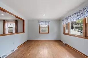 170 Townsend Ave, Lowell, MA 01854 - Photo 4