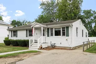 170 Townsend Ave, Lowell, MA 01854 - Photo 2