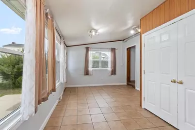 170 Townsend Ave, Lowell, MA 01854 - Photo 14