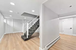 7 Franklin St, Boston, MA 02136 - Photo 28