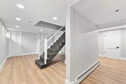 7 Franklin St, Boston, MA 02136 - Photo 28