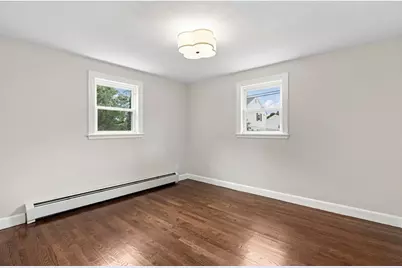 7 Franklin St, Boston, MA 02136 - Photo 20