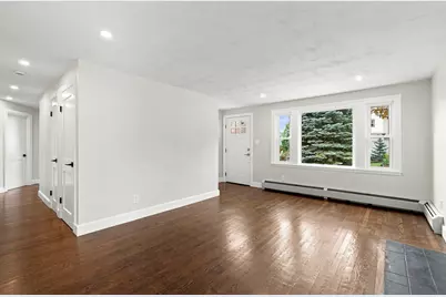 7 Franklin St, Boston, MA 02136 - Photo 12