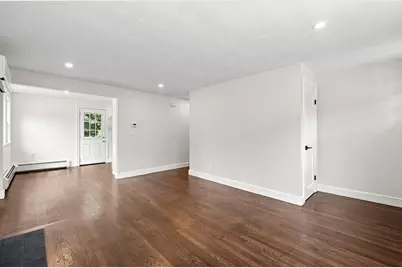7 Franklin St, Boston, MA 02136 - Photo 8