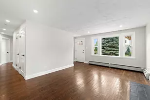 7 Franklin St, Boston, MA 02136 - Photo 12