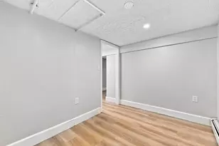 7 Franklin St, Boston, MA 02136 - Photo 30