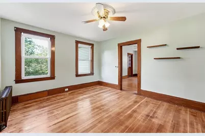 54 Franklin St, Athol, MA 01331 - Photo 10