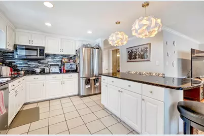38 North Ave, Revere, MA 02151 - Photo 4