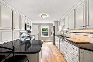 208 Main St, Wilbraham, MA 01095 - Photo 6