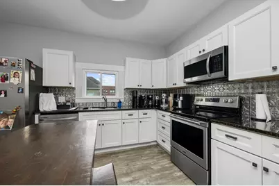 1971 Northampton St, Holyoke, MA 01040 - Photo 14