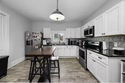 1971 Northampton St, Holyoke, MA 01040 - Photo 12
