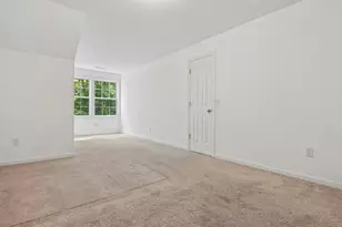 126 Clubhouse Ln, Northbridge, MA 01534 - Photo 24