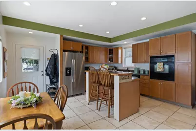 22 Porter St, Lynn, MA 01902 - Photo 10