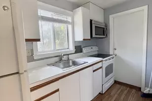 59 Swan St, Everett, MA 02149 - Photo 6