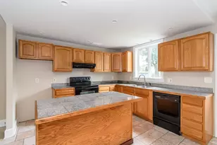 50 N Pleasant St, Taunton, MA 02780 - Photo 6