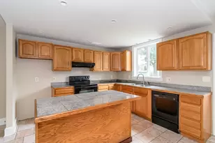 50 N Pleasant St, Taunton, MA 02780 - Photo 6