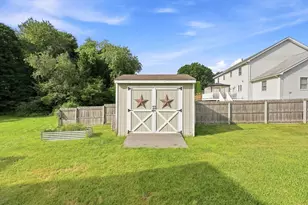 15 Sunflower Ln, Westfield, MA 01085 - Photo 42