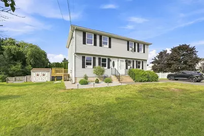 15 Sunflower Lane #B, Westfield, MA 01085 - Photo 2