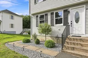 15 Sunflower Ln, Westfield, MA 01085 - Photo 4