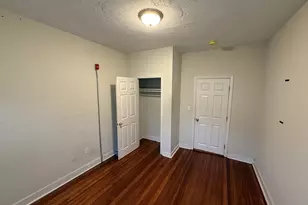 4 Hamlet St, Boston, MA 02125 - Photo 4