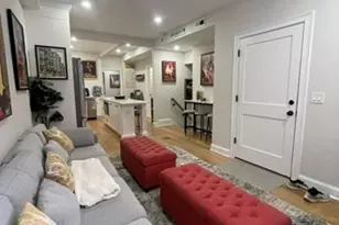 5 Garden Ct, Boston, MA 02113 - Photo 2