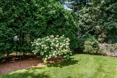 186 Oakland Street, Wellesley, MA 02481 - Photo 20