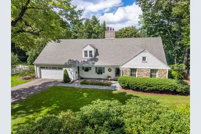 186 Oakland Street, Wellesley, MA 02481 - Photo 1