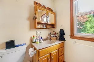 317 Oxford St N, Auburn, MA 01501 - Photo 14