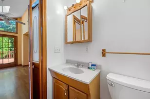 317 Oxford St N, Auburn, MA 01501 - Photo 16