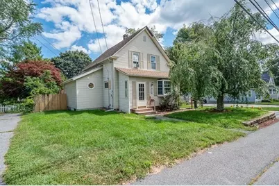 317 Oxford St  N, Auburn, MA 01501 - Photo 2