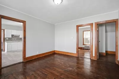 55-57 Oak St, Springfield, MA 01151 - Photo 8