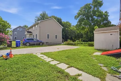 55-57 Oak St, Springfield, MA 01151 - Photo 20