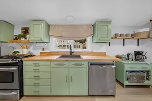 8 Lake Attitash Rd, Amesbury, MA 01913 - Photo 12
