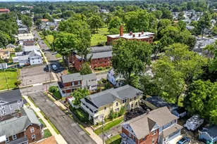 32-34 Pearl St, Chicopee, MA 01013 - Photo 18