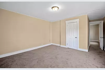32-34 Pearl St, Chicopee, MA 01013 - Photo 12