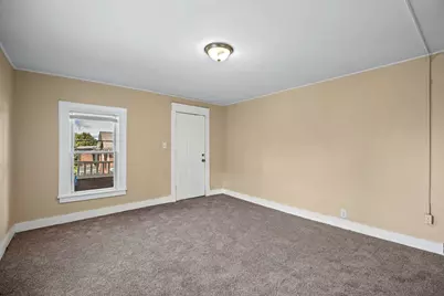 32-34 Pearl St, Chicopee, MA 01013 - Photo 8