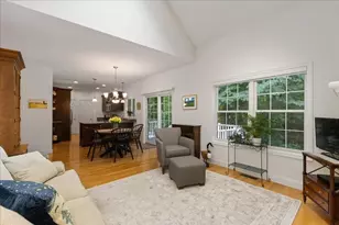 64 Woodland Park Dr, Haverhill, MA 01830 - Photo 8