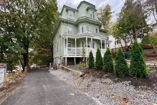 12 Saari Pkwy, Fitchburg, MA 01420 - Photo 2