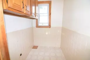 65 Vassall St, Quincy, MA 02170 - Photo 12