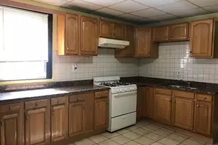 10 Centennial Ave, Revere, MA 02151 - Photo 8
