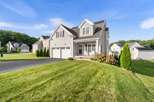 20 Pheasant Run Ct, Wrentham, MA 02093 - Photo 2